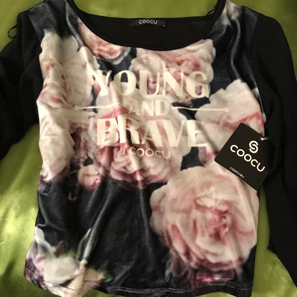 Floral velvet top